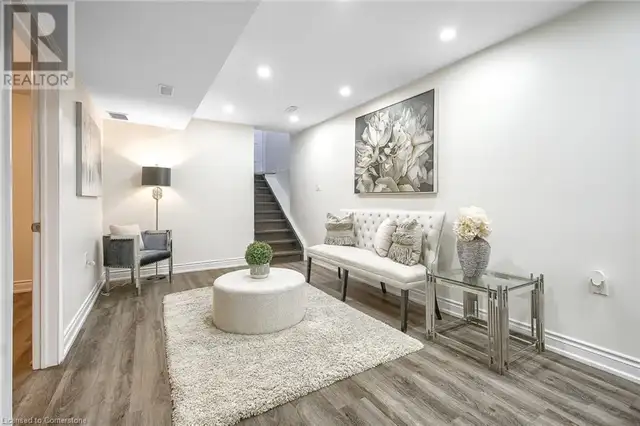 230 MCANULTY Boulevard Hamilton, Ontario in Houses for Sale in Oakville / Halton Region - Image 24