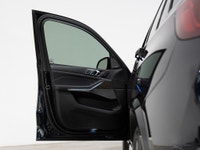 Black Black Perforated Vernasca Leat. Odometer is 54032 kilometers below market average! Carbon Blac... (image 6)