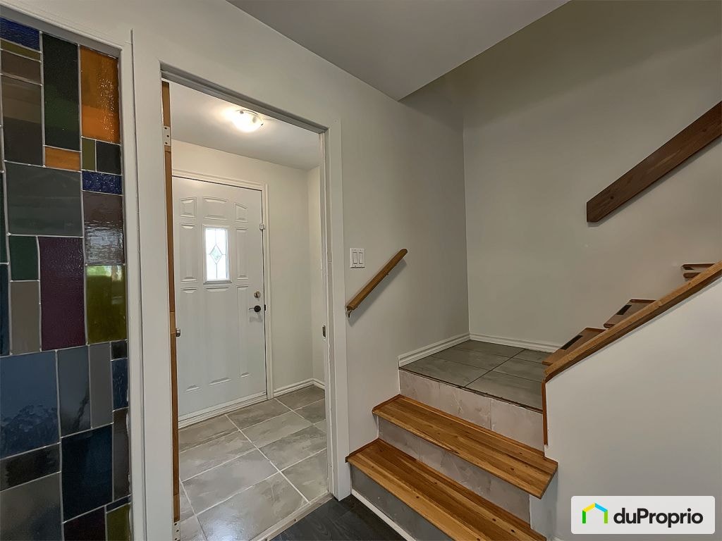 $475,000 - Townhouse for sale in Longueuil (Vieux-Longueuil) — photo 3