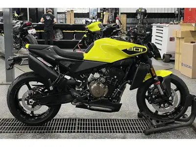 2025 Husqvarna VITPILEN 801 Husqvarna VITPILEN 801 2025 Les photos peuvent être à titre indicatif et...