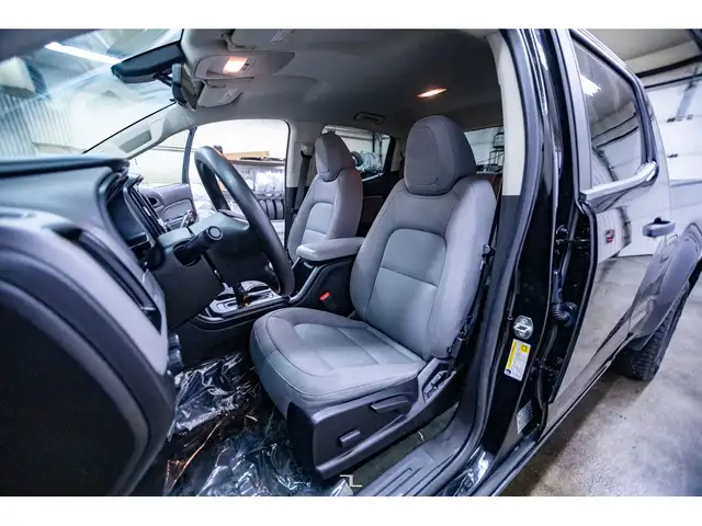 2017 Chevrolet Colorado 4x4 Crew Cab WT Longbox PSeat BCam in Cars & Trucks in Red Deer - Image 13