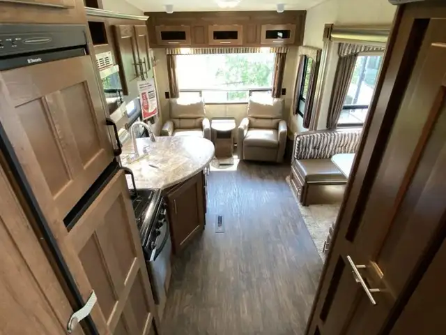 2017 Forest River RV Wildcat Maxx 242RLX in Travel Trailers & Campers in Abbotsford - Image 19