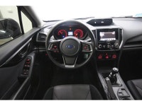 MANUELLE ! À QUI LA CHANCE GARANTIE PROLONGÉE DISPONIBLE SUR PLACE. Véhicule inspecté avec rapport C... (image 2)