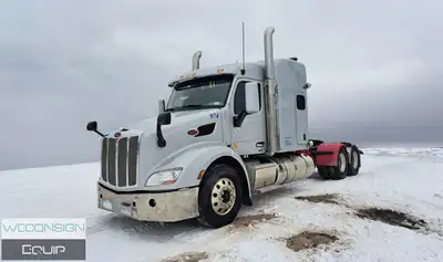 2020 PETERBILT 579 SLEEPER TRUCK TRACTOR (#02759) Located in Bass River, NB, 820,083 KM*, 12,626 HRS...