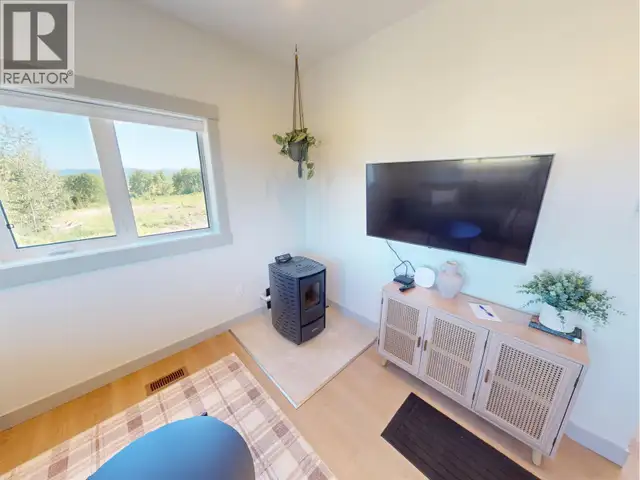 2530 FORD ROAD Smithers, British Columbia in Houses for Sale in Smithers - Image 31