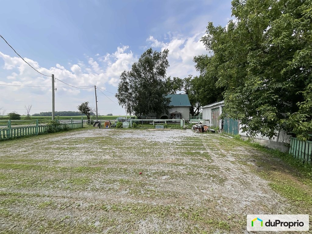 $499,000 - Acreage / Hobby Farm / Ranch - St-Denis-sur-Richelieu — photo 2