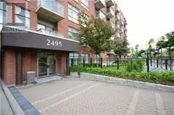 310 - 2495 DUNDAS STREET W Toronto (High Park North), Ontario