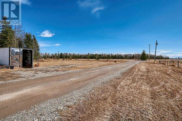 33122 Range Road 50 Sundre, Alberta in Houses for Sale in Red Deer - Image 3