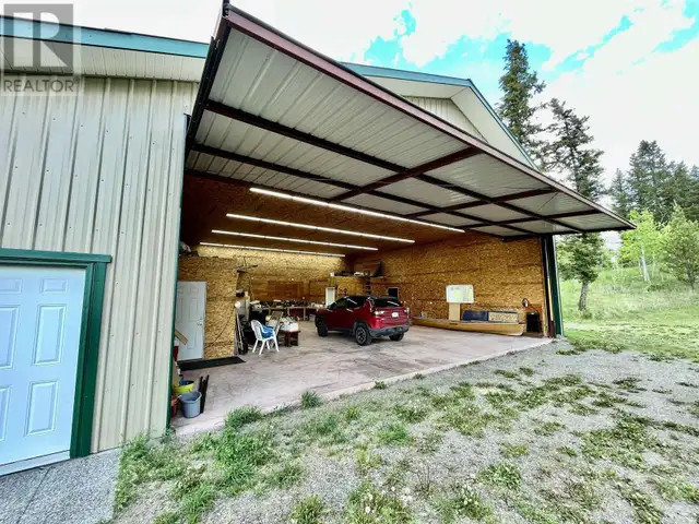 5574 LAKESIDE COURT 100 Mile House, British Columbia in Houses for Sale in 100 Mile House - Image 23