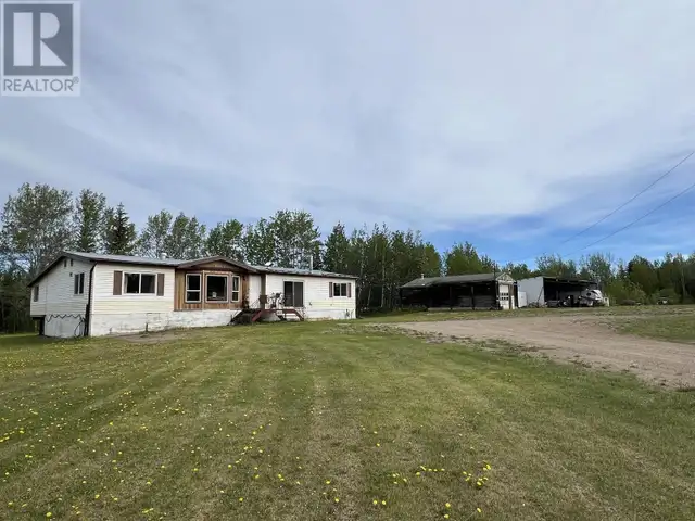 6912 OLD ALASKA HIGHWAY Fort Nelson, British Columbia in Houses for Sale in Fort St. John - Image 2
