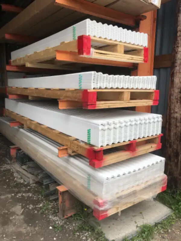 Revêtement de plastique blanc (PVC) in Other in Drummondville - Image 2