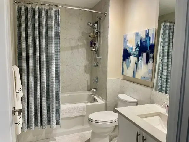 19-089 High end downtown apartment, furnished! in Short Term Rentals in City of Halifax - Image 17