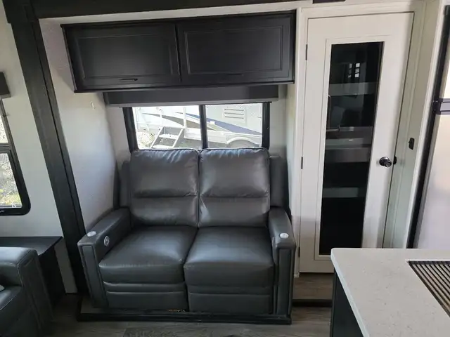 2021 Highland Ridge RV Roamer 264RLS in Travel Trailers & Campers in Penticton - Image 9