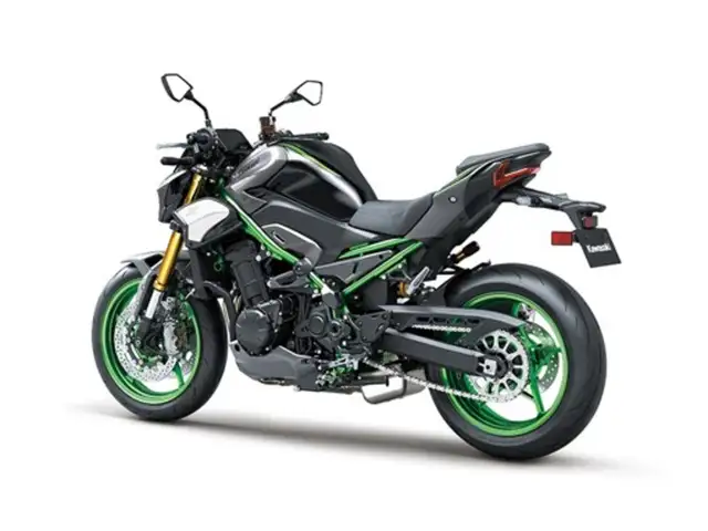 2025 Kawasaki Z900 SE in Street, Cruisers & Choppers in Guelph - Image 5