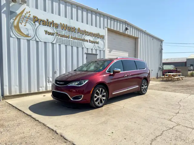 2017 Chrysler Pacifica Limited 7 Passenger | Command Start | Pow561999841036216328
