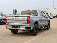 3M | Tonneau Cover | Assist Steps | 22 Black Wheels | Power Heated & Folding Mirrors | Keyless Start... (image 7)