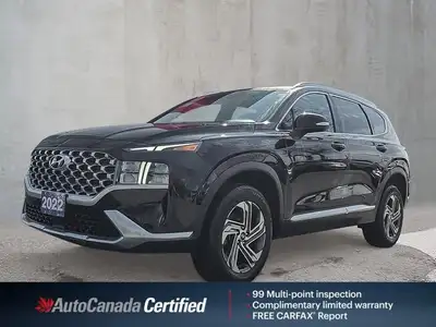 This 2022 Hyundai Santa Fe Preferred comes equipped with a 2.5L Smartstream GDI/MPI 4-cylinder engin...
