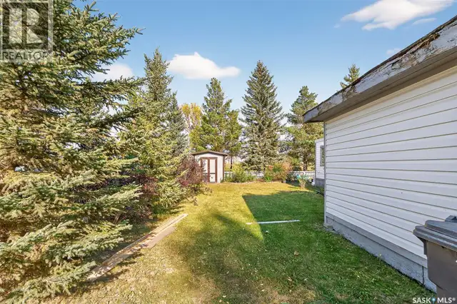 79 Spruce STREET Caronport, Saskatchewan in Houses for Sale in Moose Jaw - Image 20