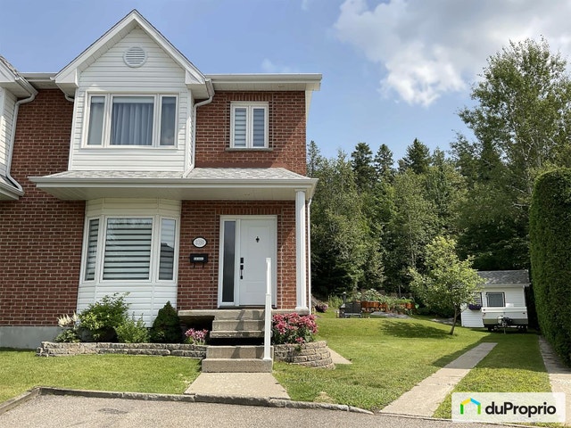 $439,000 - Semi-detached for sale in Jonquière (Jonquière) — photo 1