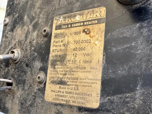 2005 PETERBILT 335 in Heavy Trucks in Saskatoon - Image 46