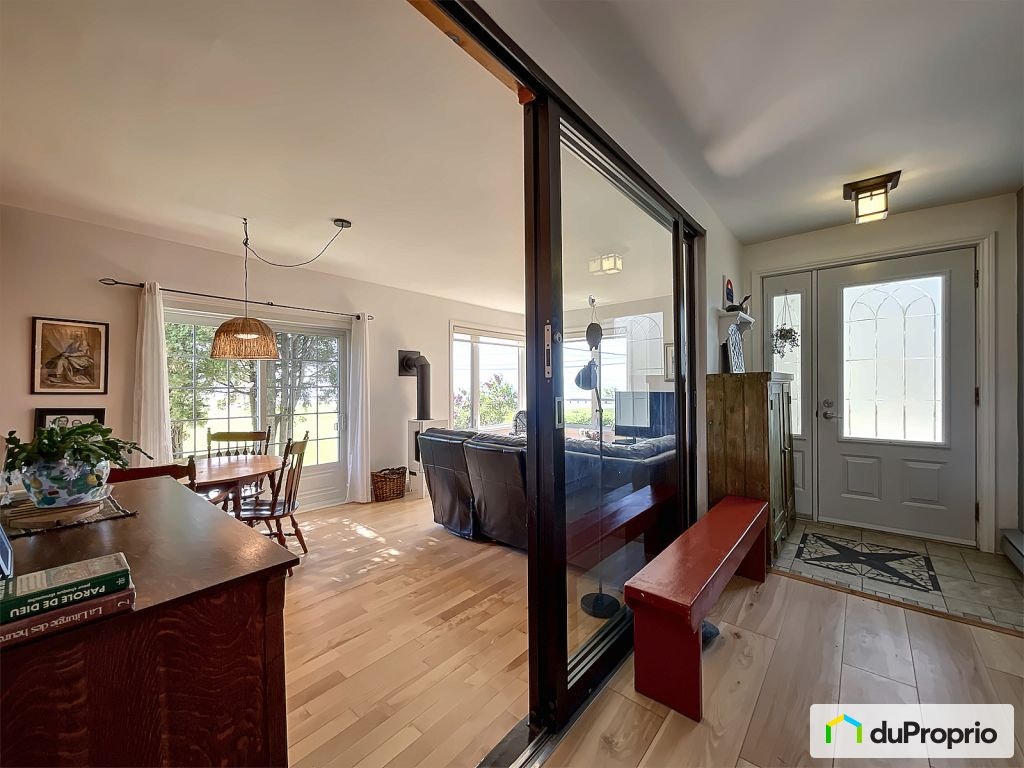 $453,000 - Bungalow for sale in Trois-Rivières (Pointe-Du-Lac) — photo 3
