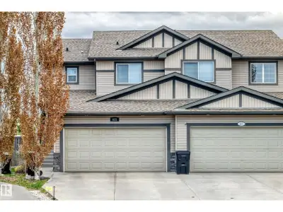 Amazing HALF Duplex located in charlesworth 4 bedroom PLUS DEN 4 bathroom in quiet CUL DE SAC . Over...