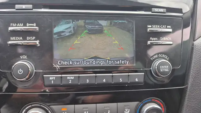 2014 Nissan Rogue S, AWD in Cars & Trucks in Hamilton - Image 17