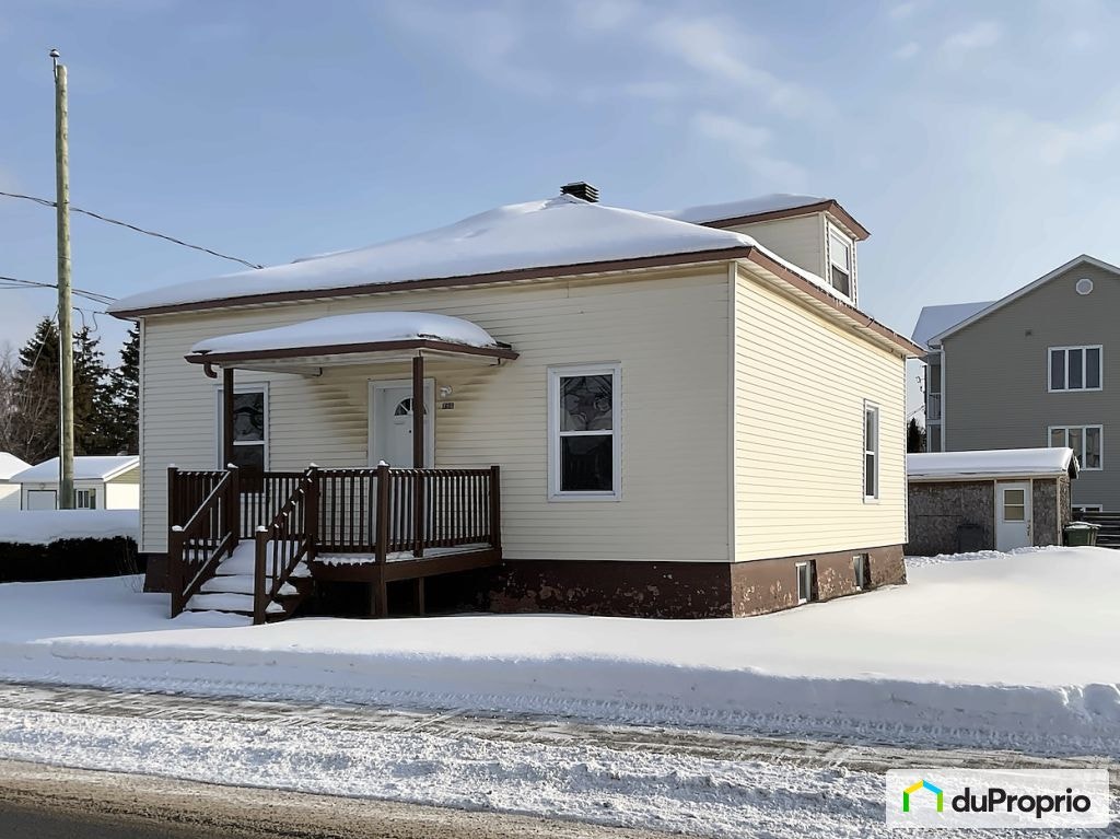 $369,000 - Bungalow for sale in Acton Vale — photo 1
