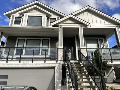 For more information, click the Brochure button. Stunning modern 2-storey + 2 basements, home family...