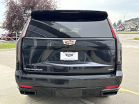 AMVIC Licensed Dealer The 2023 Cadillac Escalade Sport Platinum stands out in Galactic Grey Metallic... (image 6)