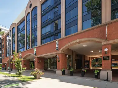 Sign in June. Move in July. Win Big with Universal Realty Group! Overlooking the oasis-like setting...