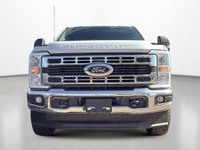 This Ford Super Duty F-250 SRW delivers a Intercooled Turbo Diesel V-8 6.7 L/406 engine powering thi... (image 8)