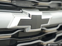 Experience confident and stylish journeys in this dynamic 2025 Chevrolet Trax ACTIV. Boasting just 3... (image 8)