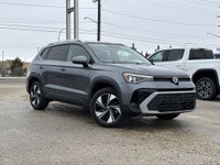 AMVIC Licensed Dealer * Heated Front Seats * Heated Steering Wheel * Rear Vision Camera * Wireless C... (image 9)