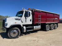 2013 Freightliner 114SD Tri Drive Grain Truck, Auto