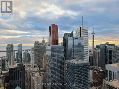 5709 - 197 YONGE STREET Toronto (Church-Yonge Corridor), Ontario