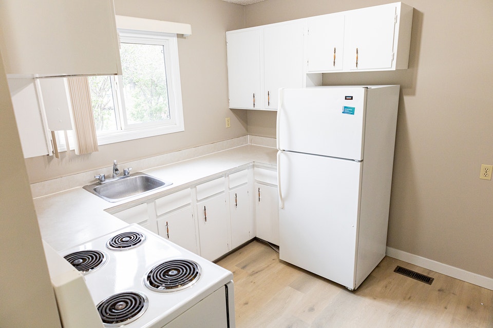 Lethbridge Apartment For Rent 4