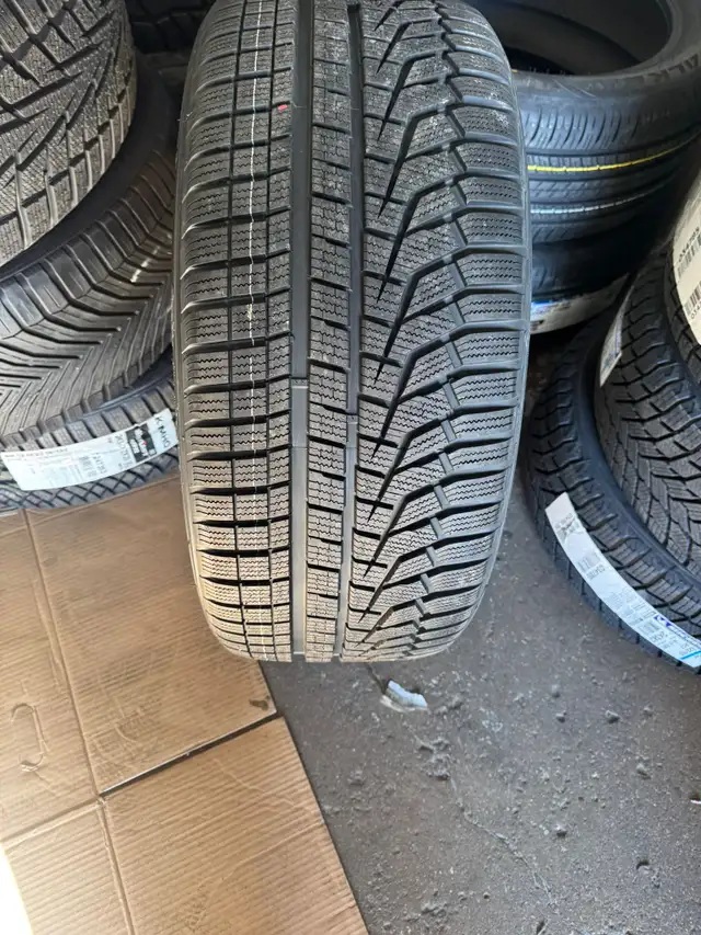 Four New 22 inch 5x112 Niche Rims w/ 275/40R22 Hankook Winter in Tires & Rims in Oakville / Halton Region - Image 6