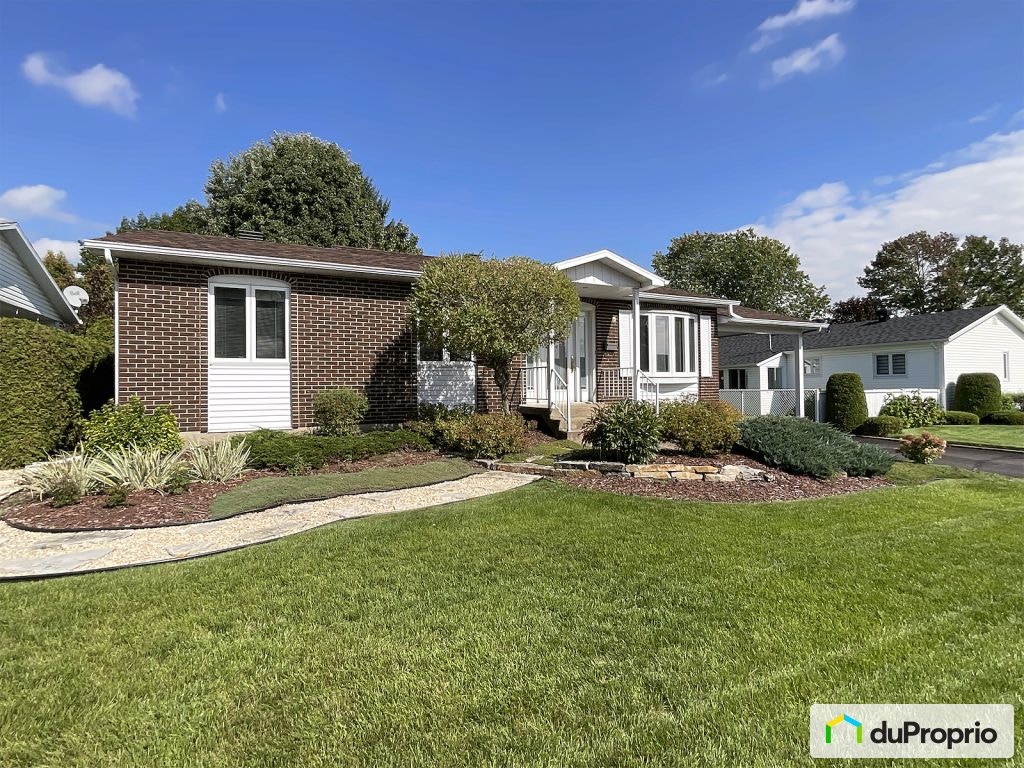 $435,000 - Bungalow in Trois-Rivières (Trois-Rivières-Ouest) — photo 2