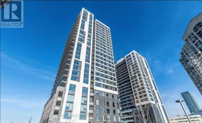 Welcome to this stunning unit in the highly sought-after Kip District 2! Located at 30 Samuel Wood W...