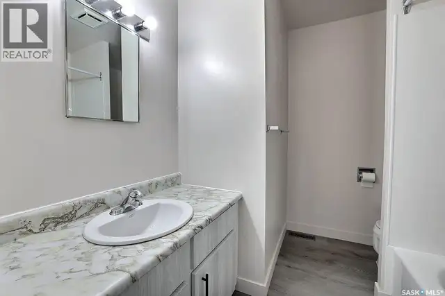 31 Mackenzie WAY Regina, Saskatchewan in Condos for Sale in Regina - Image 11