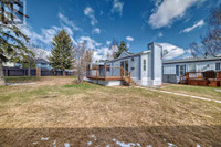 3207 Burroughs Manor NE Calgary, Alberta