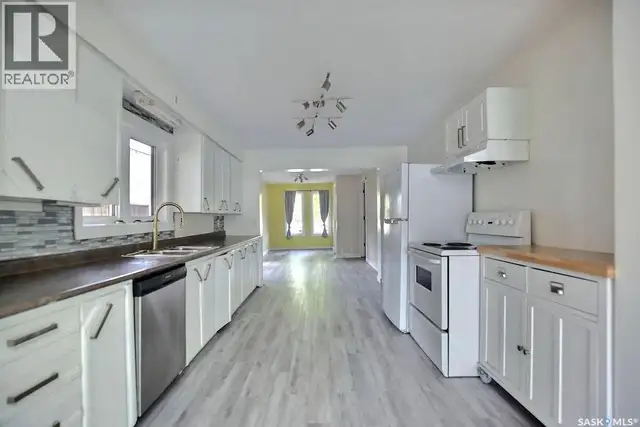 424 ARTHUR STREET Regina, Saskatchewan in Houses for Sale in Regina - Image 8