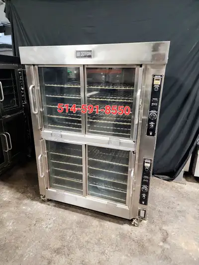 Doyon model JA20 convection oven with a 20 baking sheet capacity. Very clean and in perfect working...