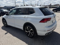One Owner, R-Line AWD, Panoramic Roof, Navigation, Leather P/Memory Heated Seats, Heated Steering Wh... (image 8)