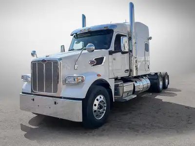 Notes: Status: AVAILABLE Engine Make: PACCAR Engine HP: 510 Trans Model: RTLO18918B Rear Axle Weight...