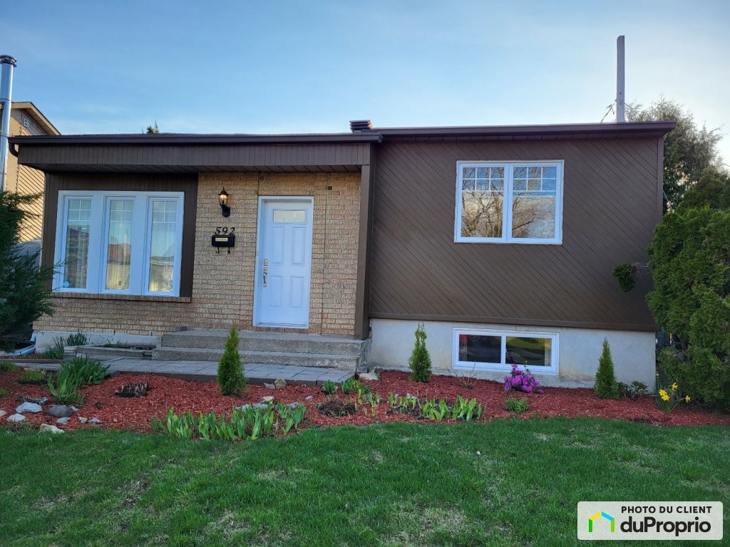 $525,000 - Bungalow for sale in St-Eustache — photo 1