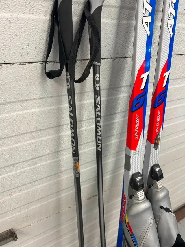 New condition Atomic T6 classic cross country ski.Ski size 175 in Ski in Winnipeg - Image 7