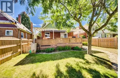 Welcome to 208 Arnold Street, Kitchener! If you've been scrolling past condos and townhomes waiting...