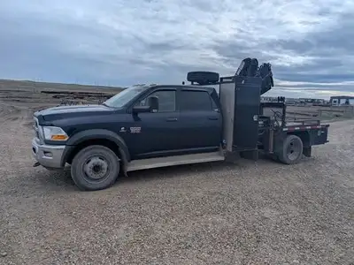 2012 Ram 550 HD SLT Boom Truck W/ 2001 HIAB 060-3 Boom - Cummins 6.7 L diesel, 6 Speed Automatic Tra...